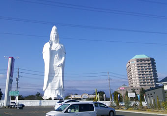 画像：仙台大観音